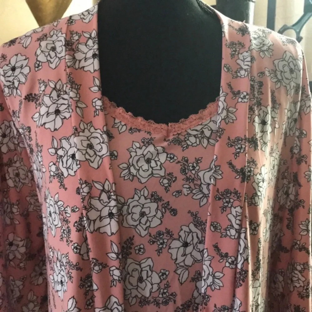 LaLa Robe & Nightgown set Plus Size